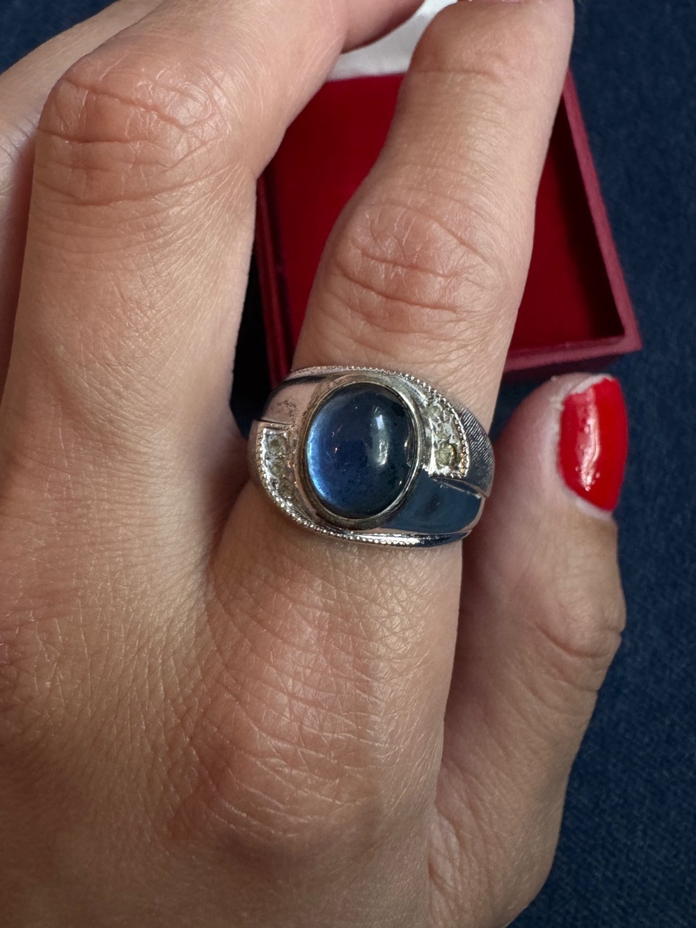 Vintage Joseph Esposito Signed Espo
Sterling Silver Blue Glass Ring Size 7